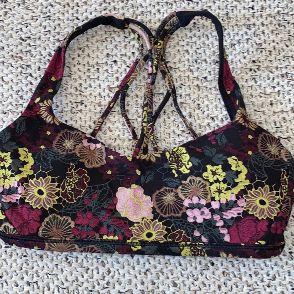 Lululemon Sports Bra